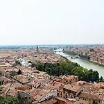 Casa Anna Caprino Veronese