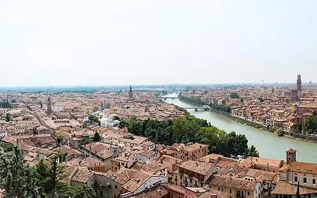 Casa Anna Caprino Veronese