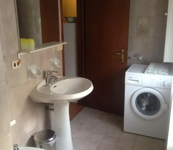 Casa Anna Дом отдыха Каприно-Веронезе